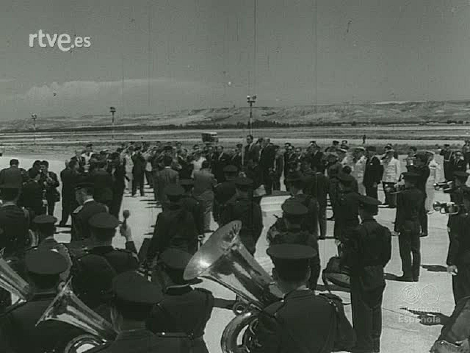 NOT N 1071 A - NO-DO | Ver