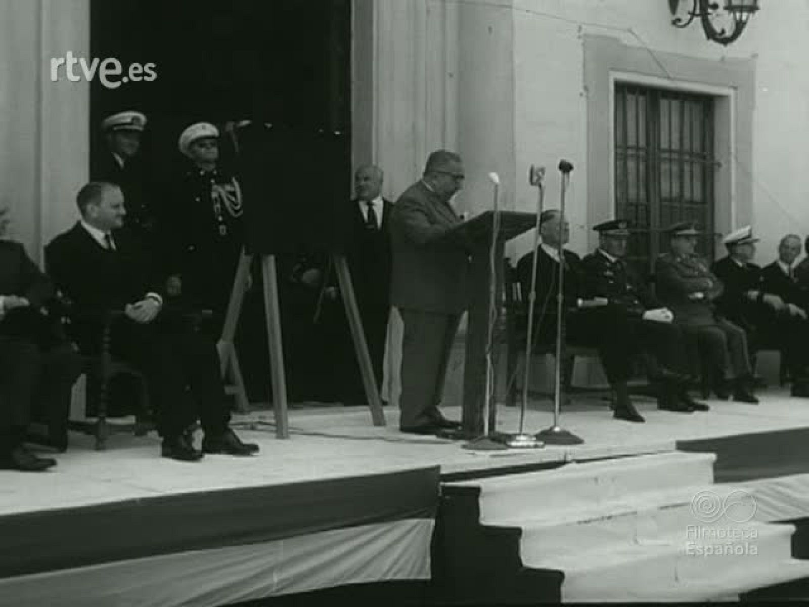 NOT N 907 B - NO-DO | Ver