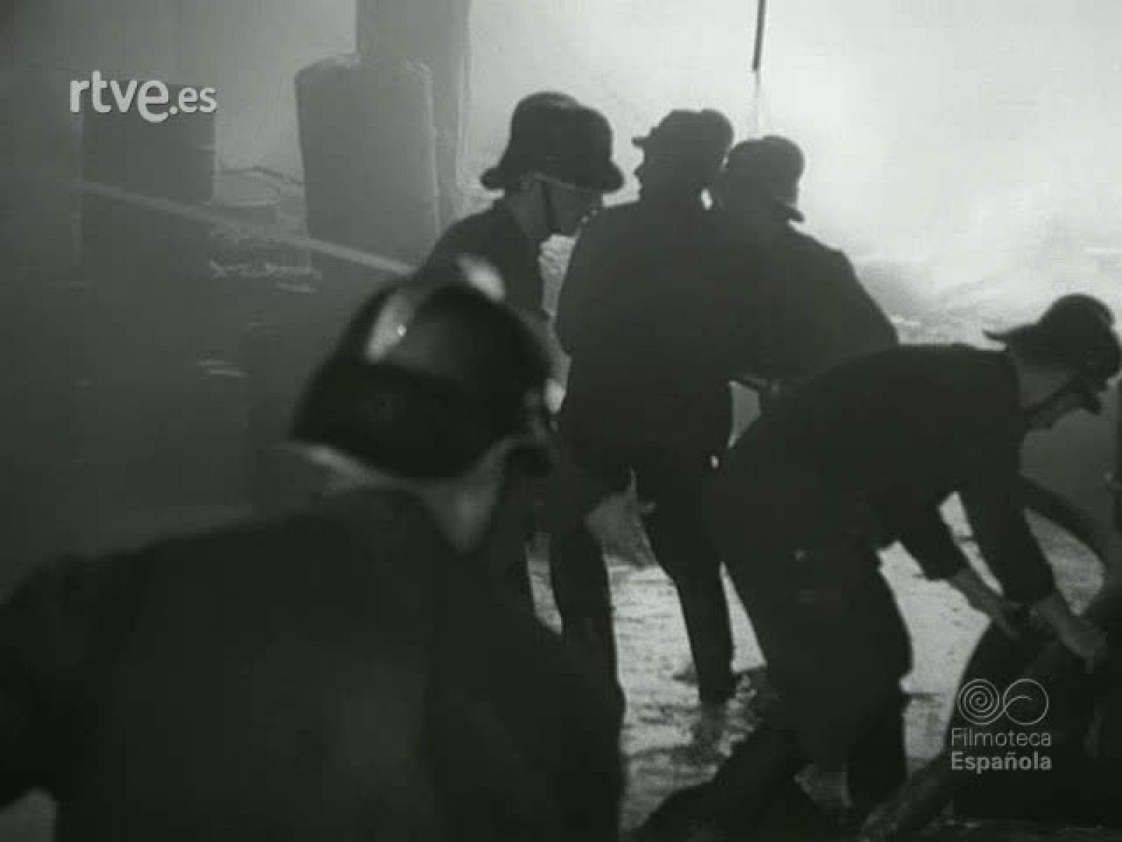 NOT N 920 A - NO-DO | Ver