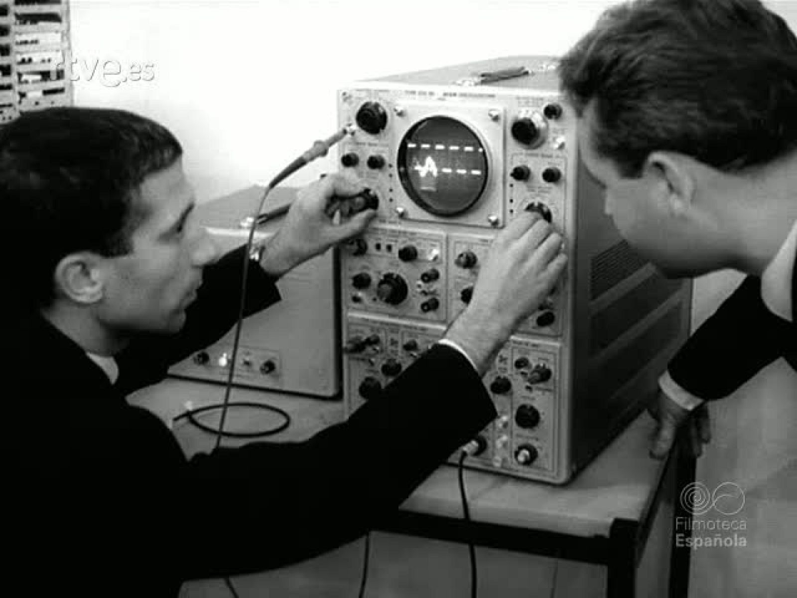 NOT N 1197 A - NO-DO | Ver