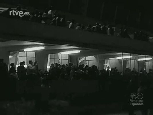 NO-DO - NOT N 1530 A