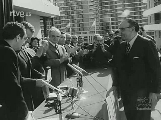 NO-DO - NOT N 1571 A