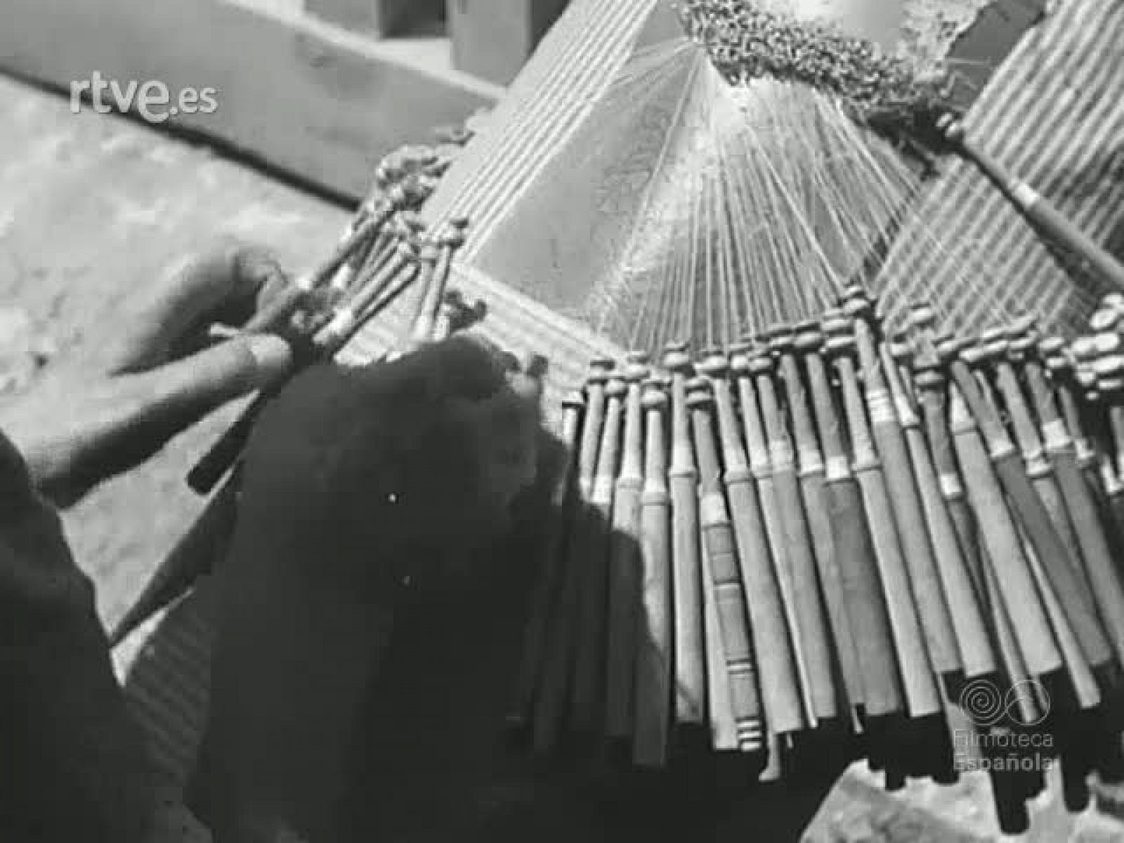 NOT N 463 B - NO-DO | Ver