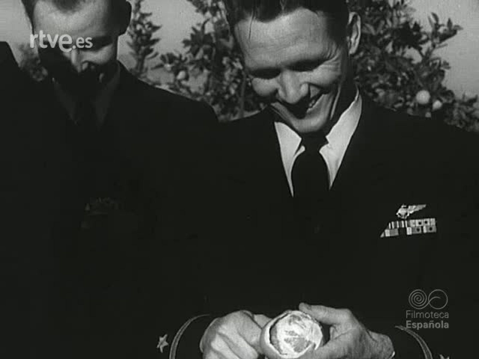 NOT N 525 A - NO-DO | Ver