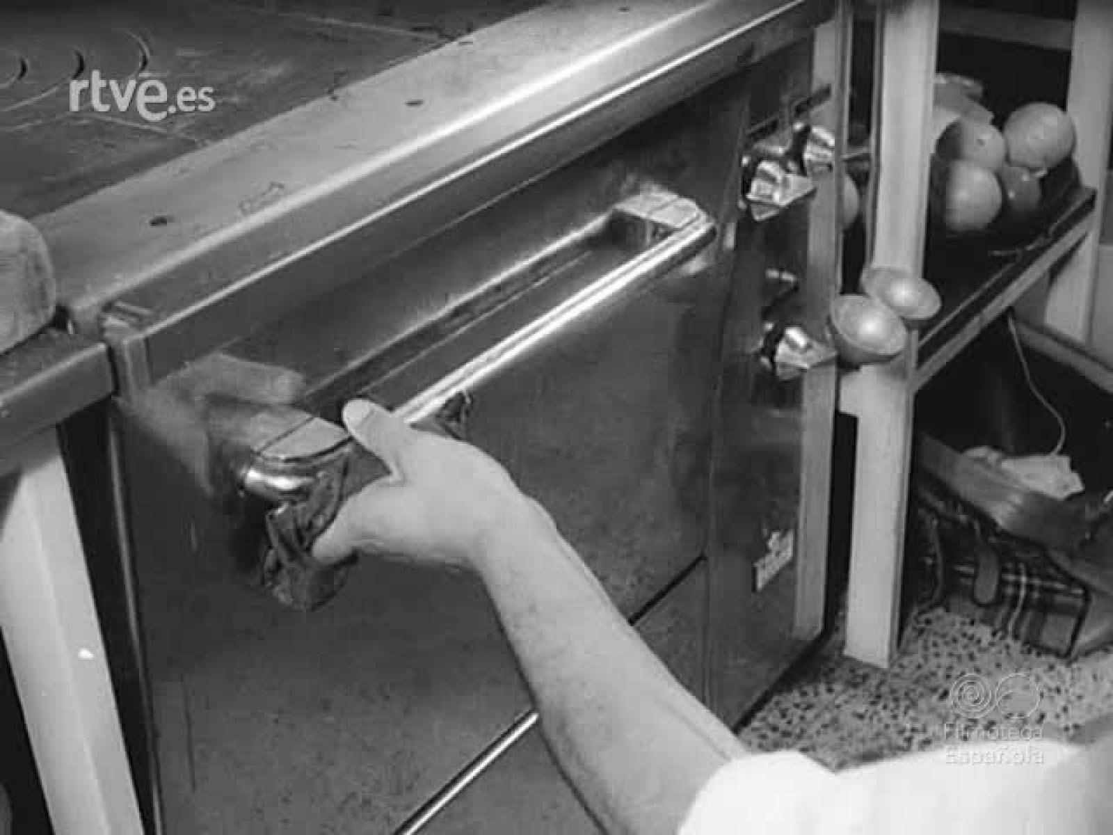 NOT N 1560 B - NO-DO | Ver