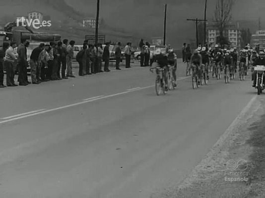 NO-DO - NOT N 1585 A