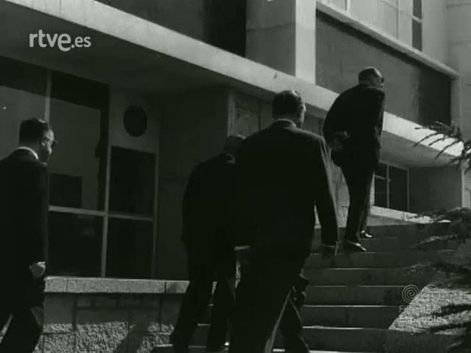 NOT N 911 B - NO-DO | Ver