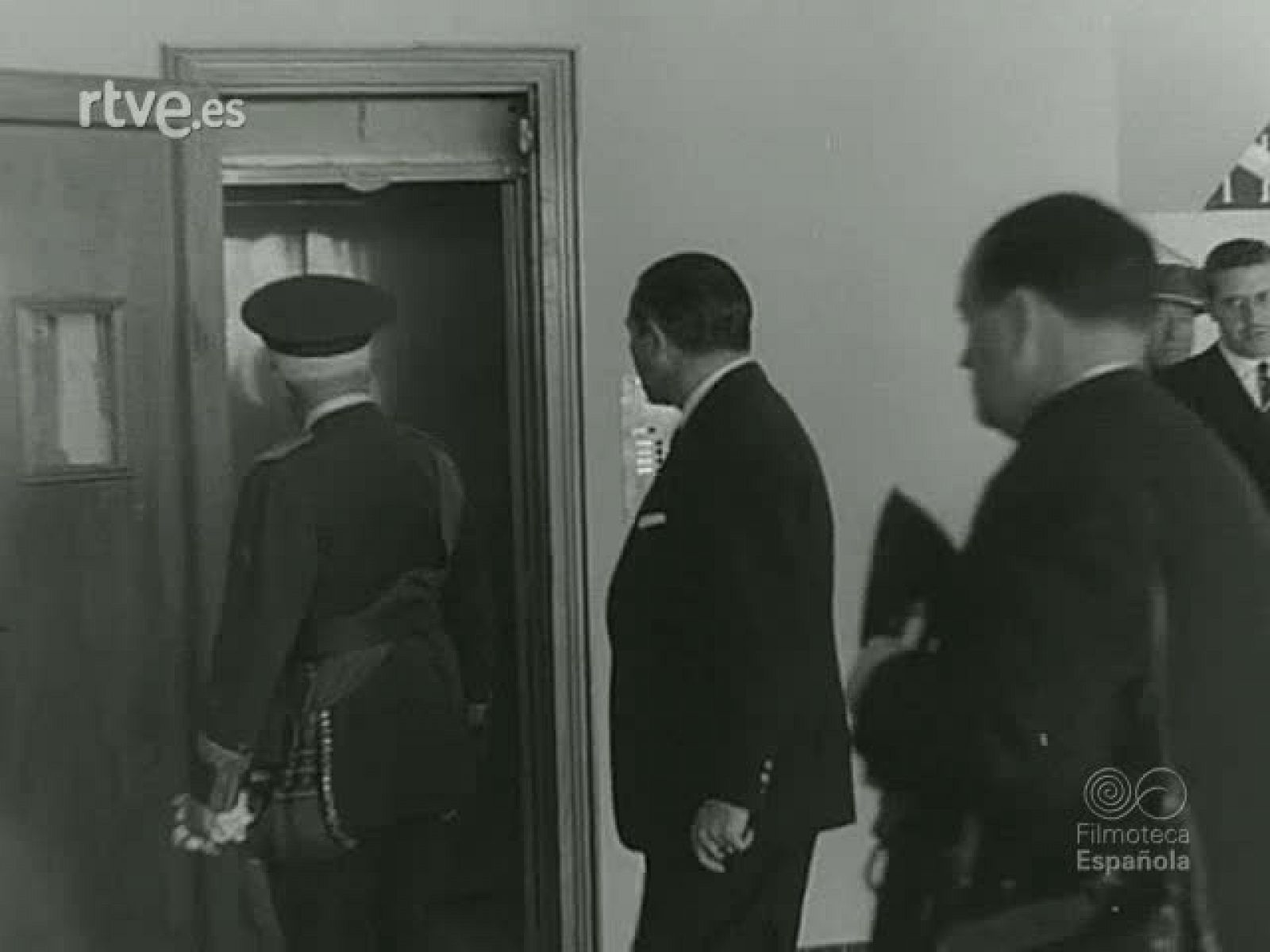 NOT N 949 C - NO-DO | Ver