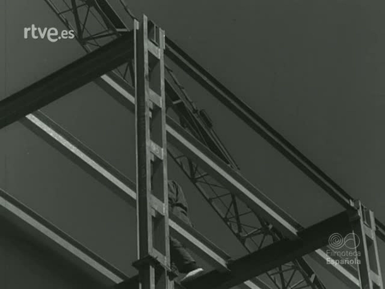 NOT N 965 A - NO-DO | Ver