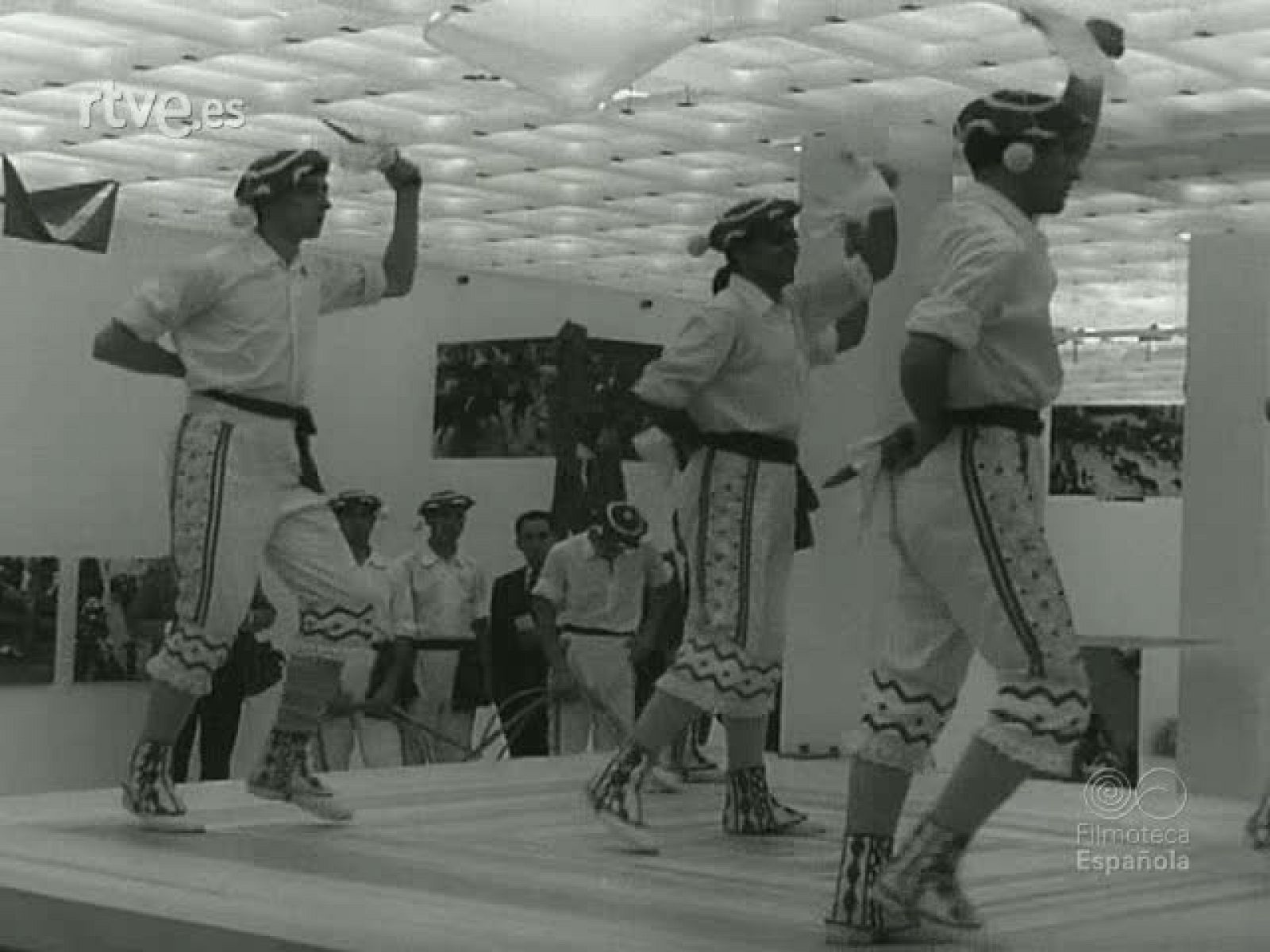 NOT N 965 C - NO-DO | Ver