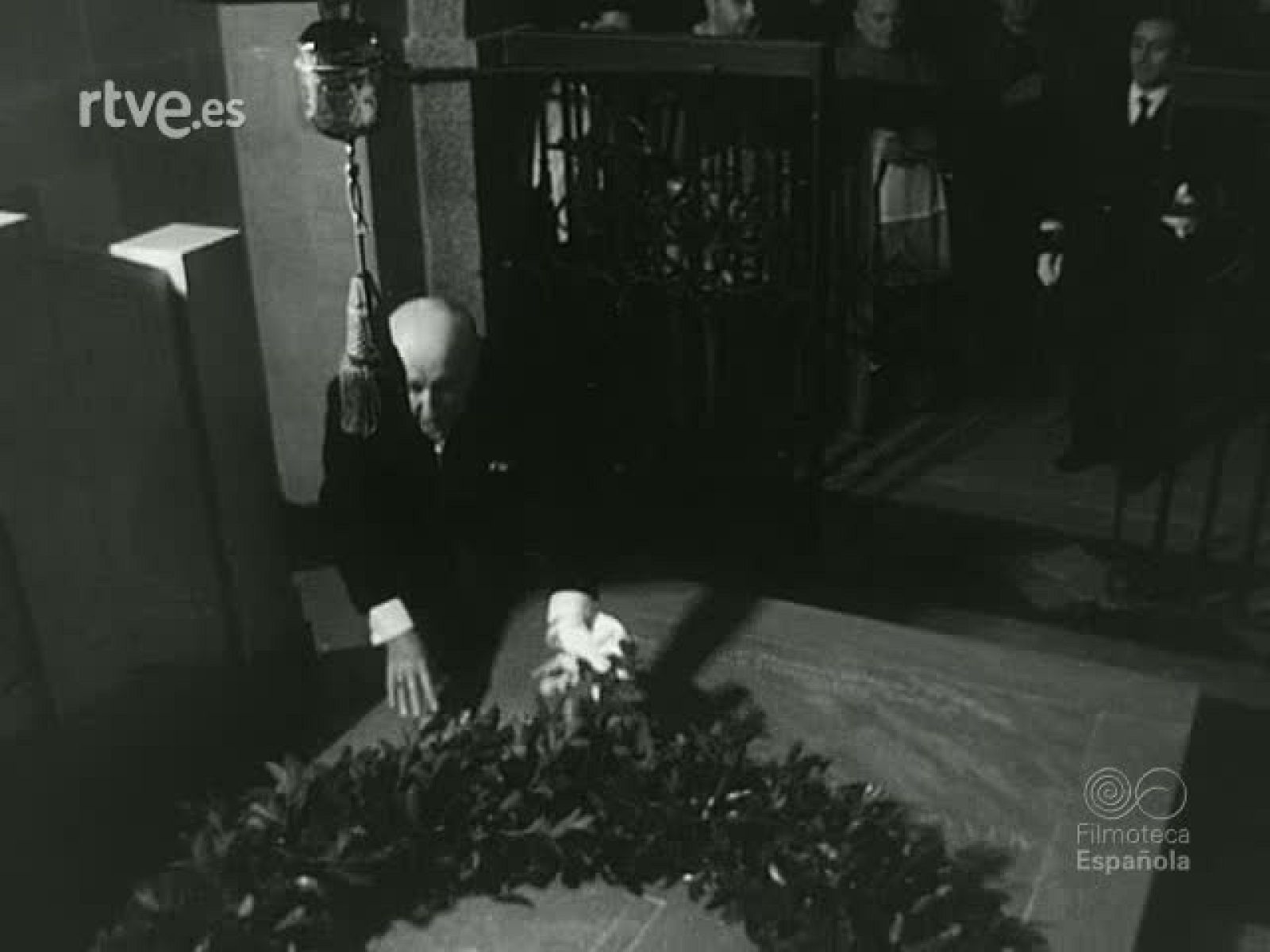 NOT N 988 C - NO-DO | Ver