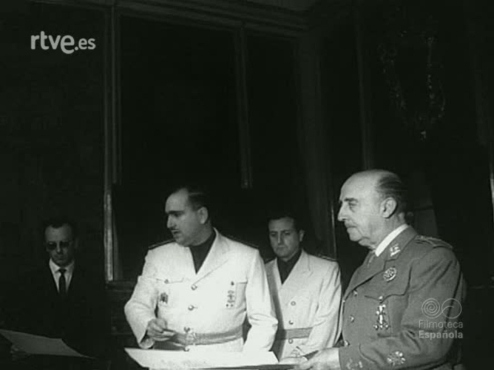 NOT N 962 A - NO-DO | Ver