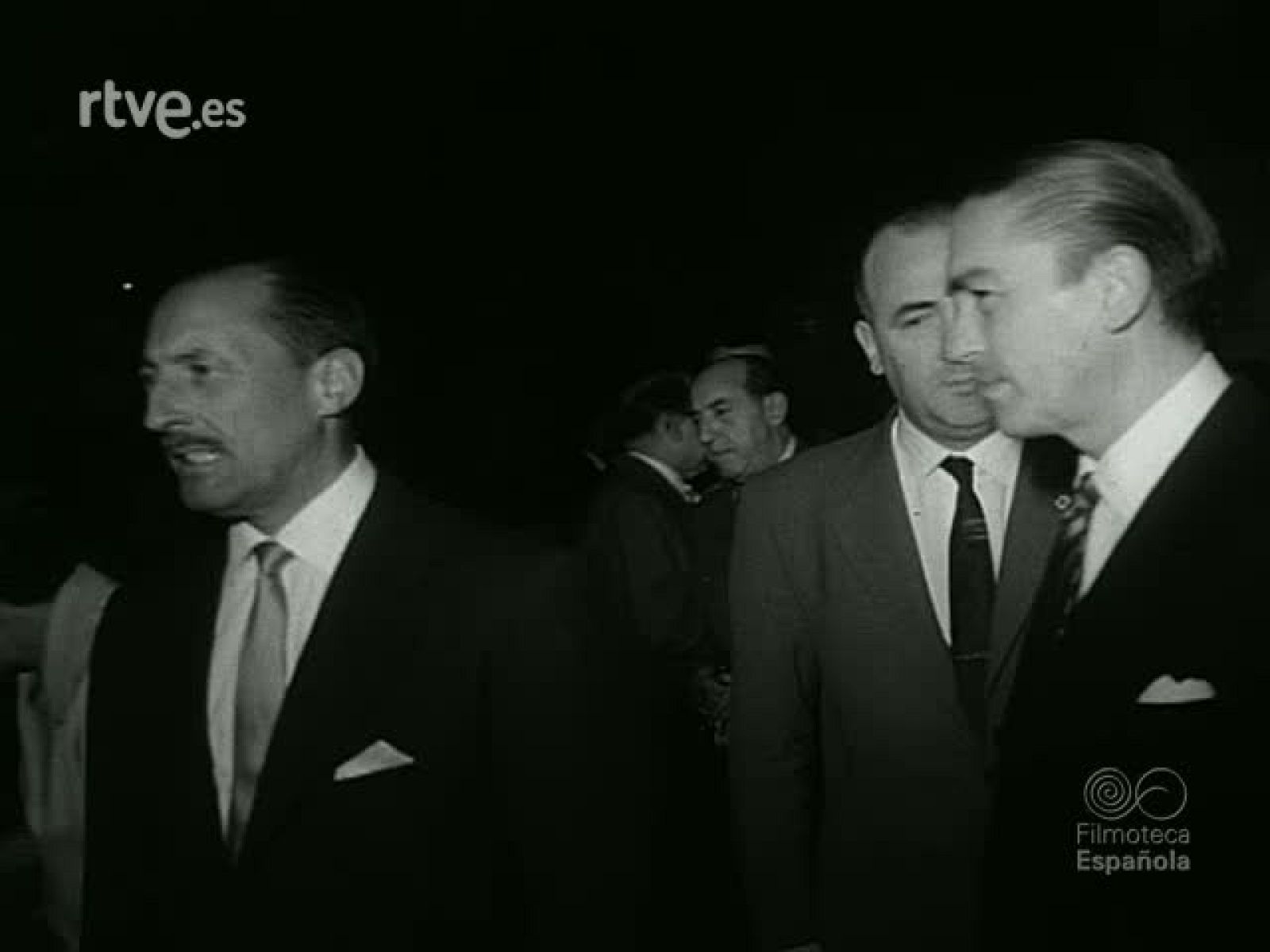 NOT N 1015 B - NO-DO | Ver