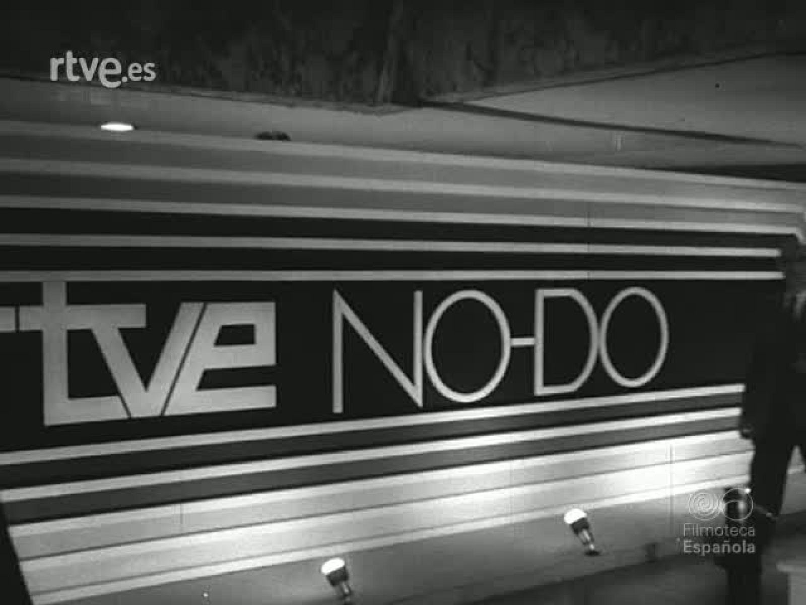NOT N 1556 B - NO-DO | Ver