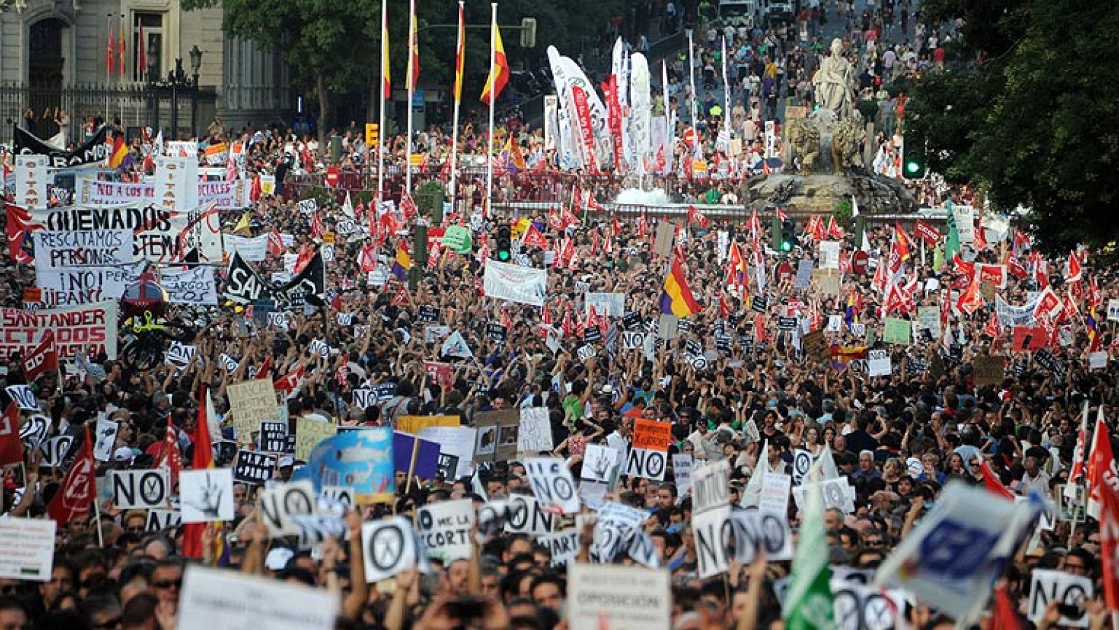 Numerosas manifestaciones por los recortes del Gobierno