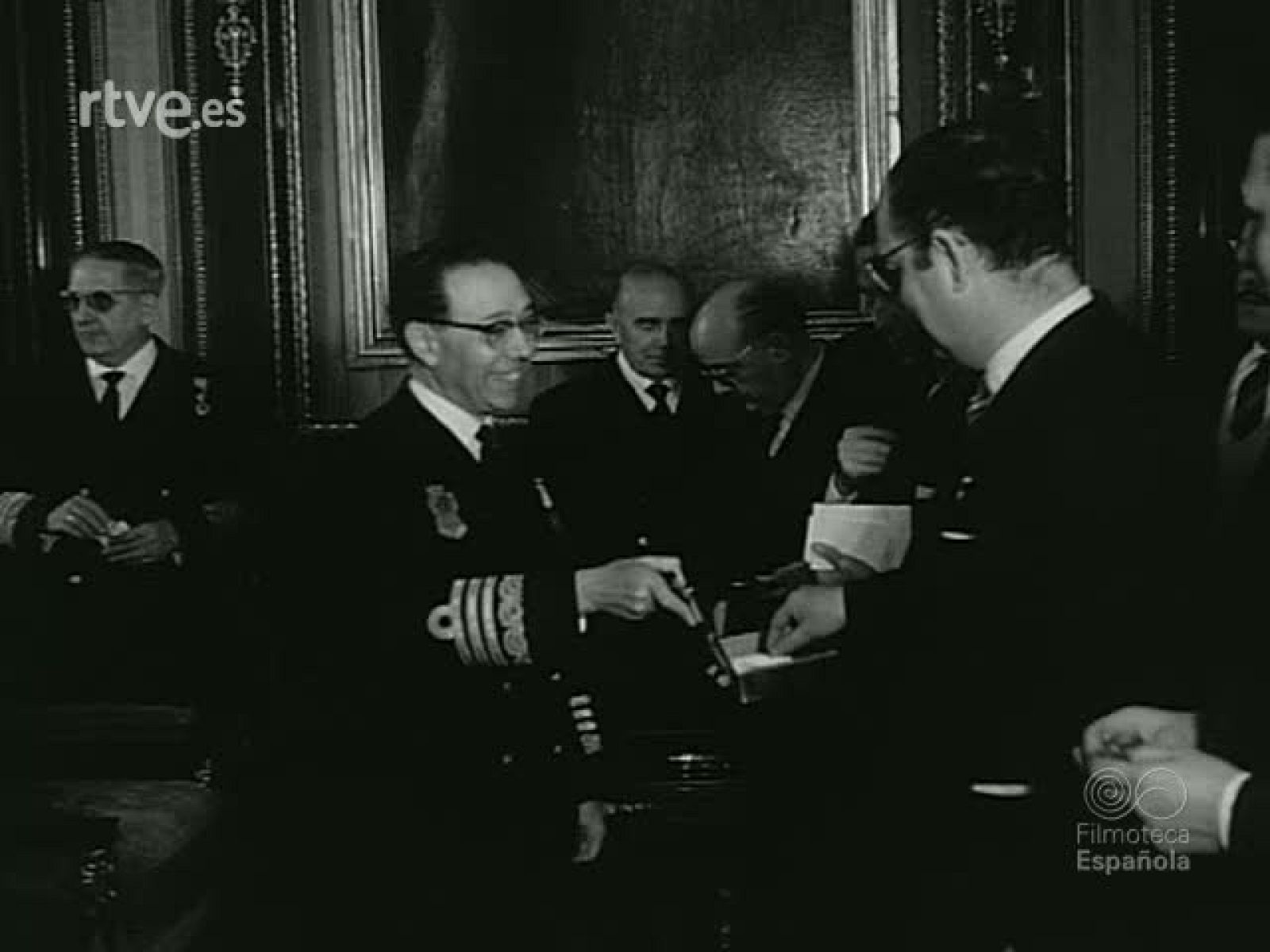 NOT N 1045 B - NO-DO | Ver