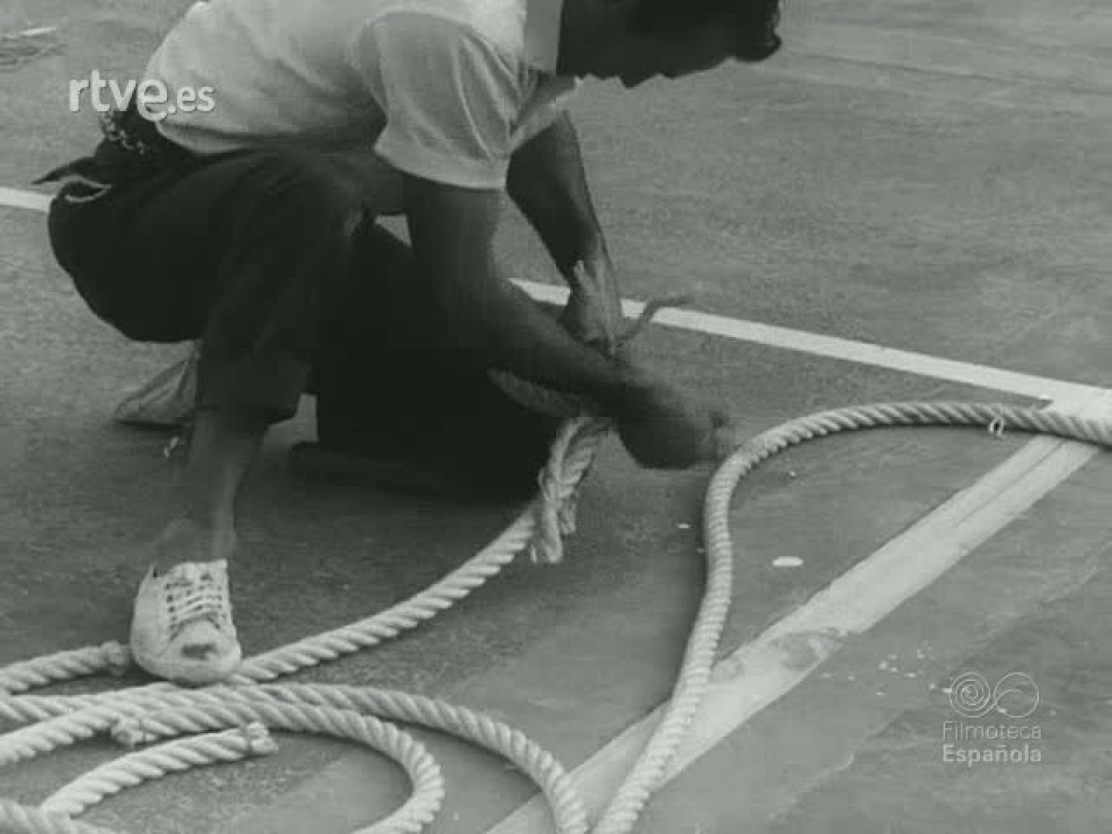 NOT N 1018 A - NO-DO | Ver