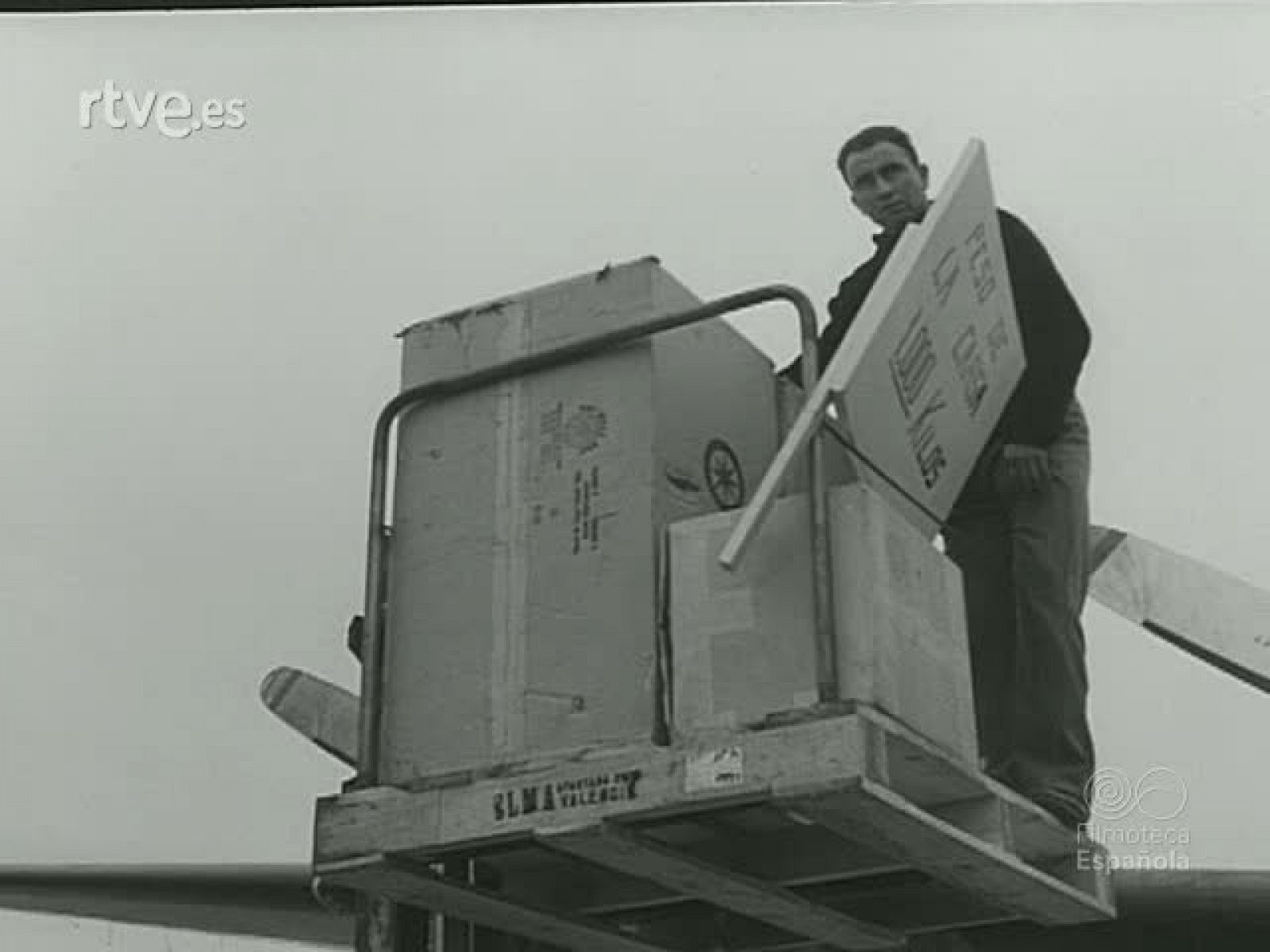 NOT N 1046 A - NO-DO | Ver