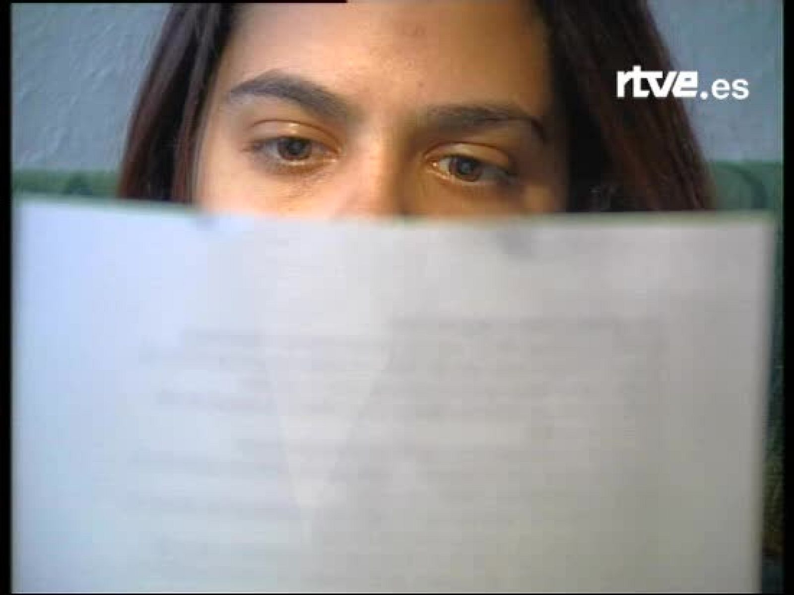 Informe semanal - Enganchados al móvil | Ver