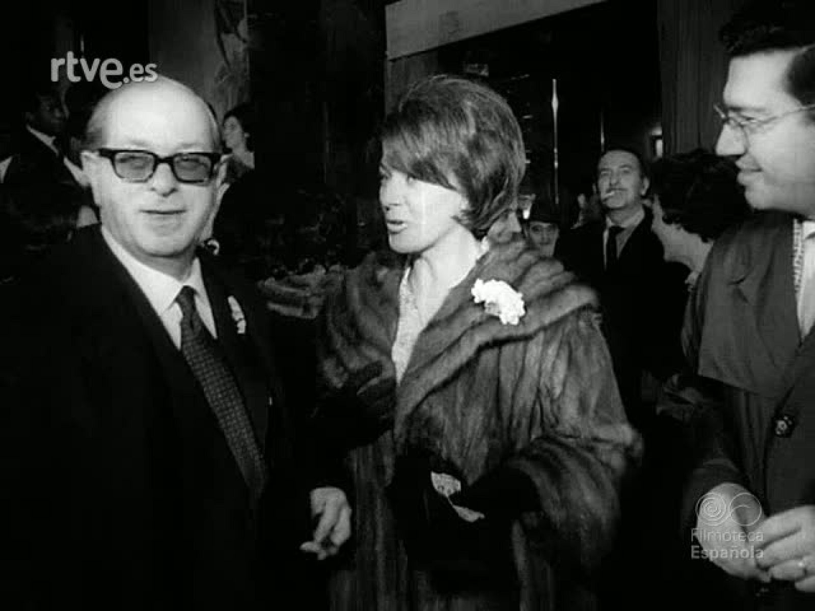 NOT N 1105 C - NO-DO | Ver