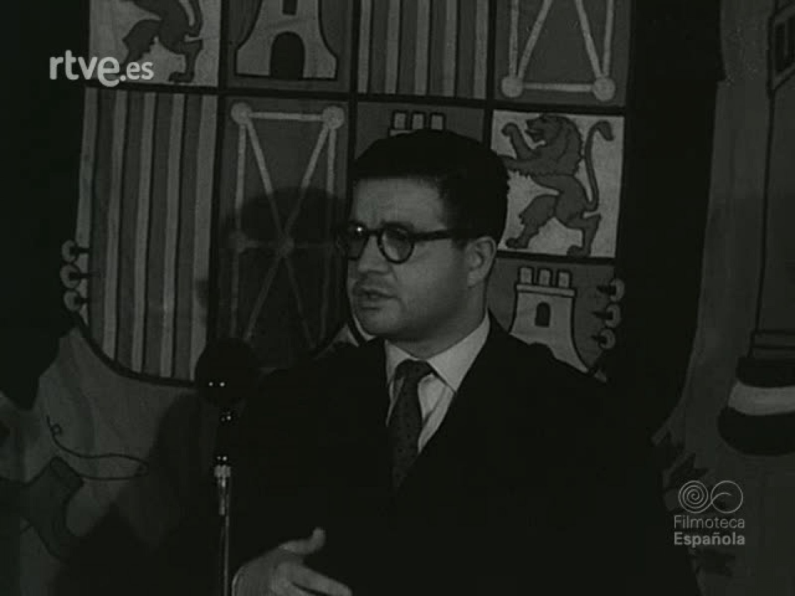 NOT N 526 B - NO-DO | Ver