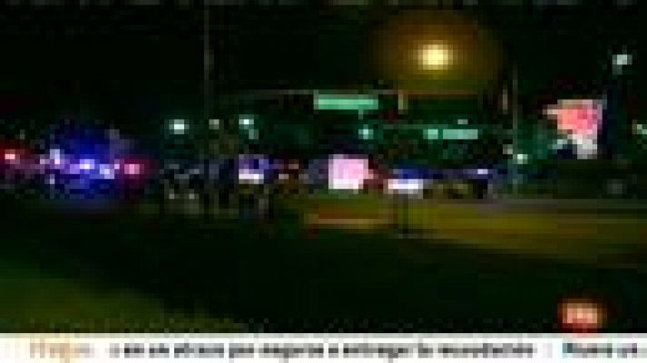 Telediario 1 - Varios heridos en un tiroteo en Denver, Estados Unidos