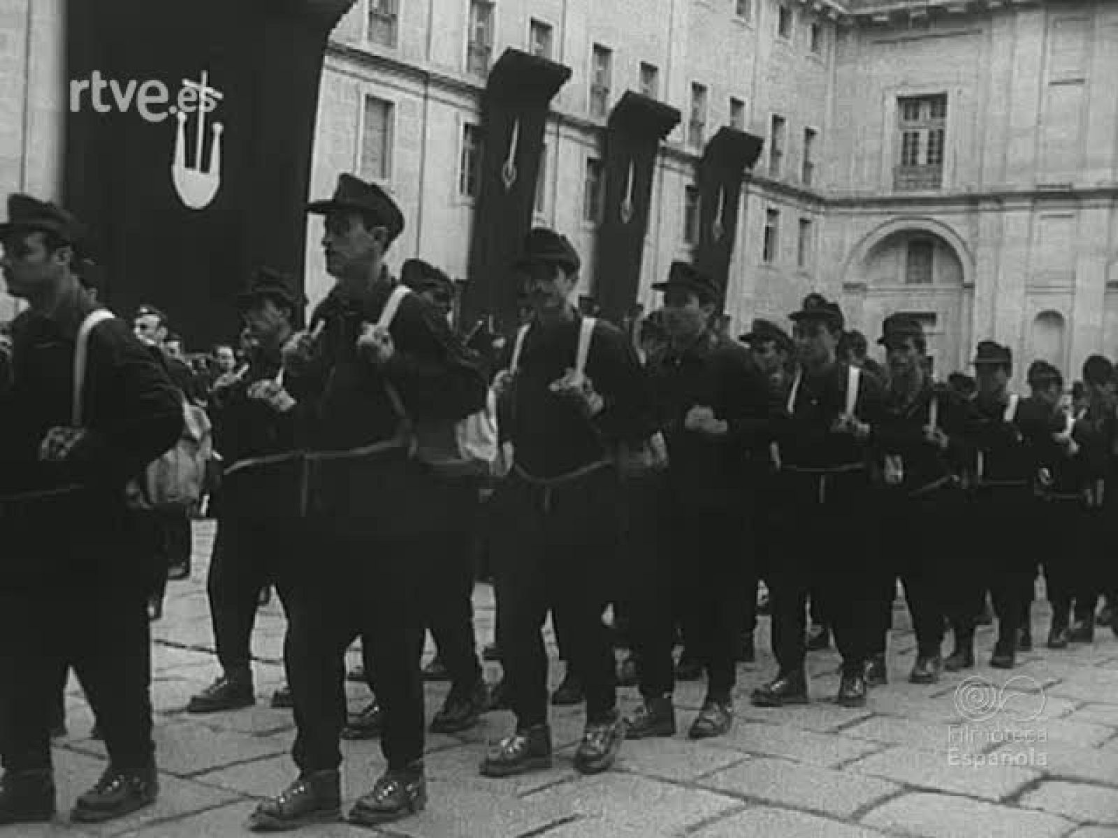 NOT N 569 B - NO-DO | Ver