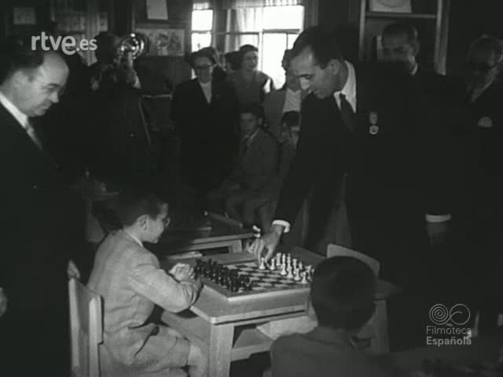 NOT N 648 A - NO-DO | Ver