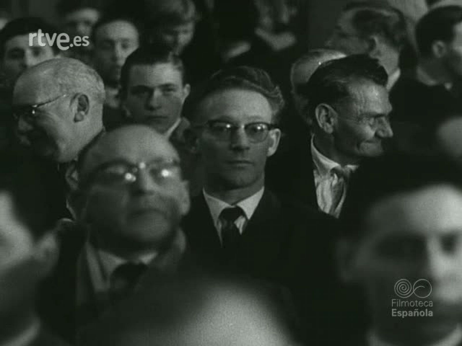 NOT N 899 B - NO-DO | Ver