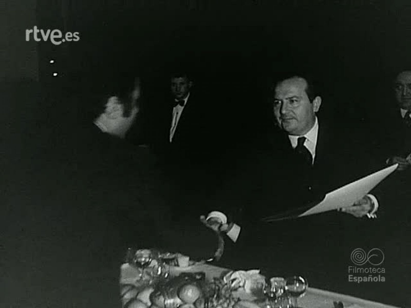 NOT N 1483 A - NO-DO | Ver