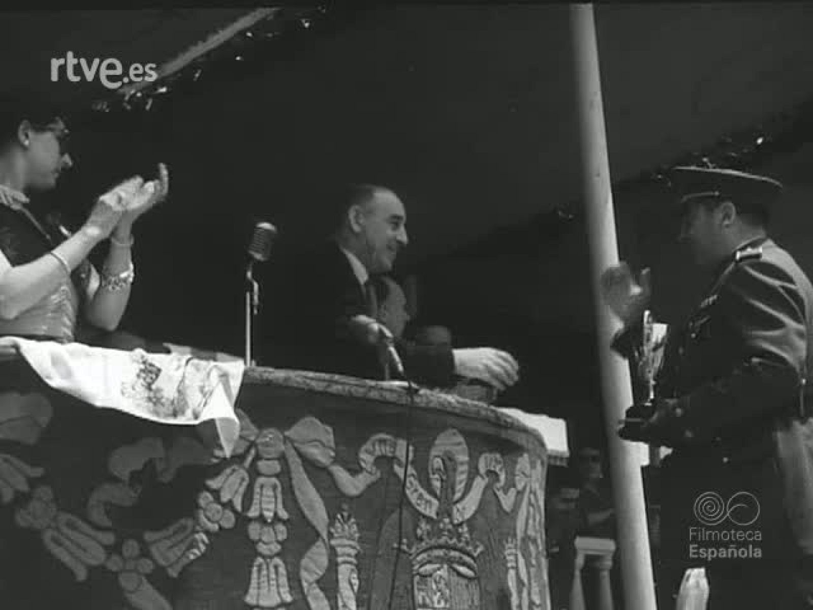 NOT N 594 B - NO-DO | Ver