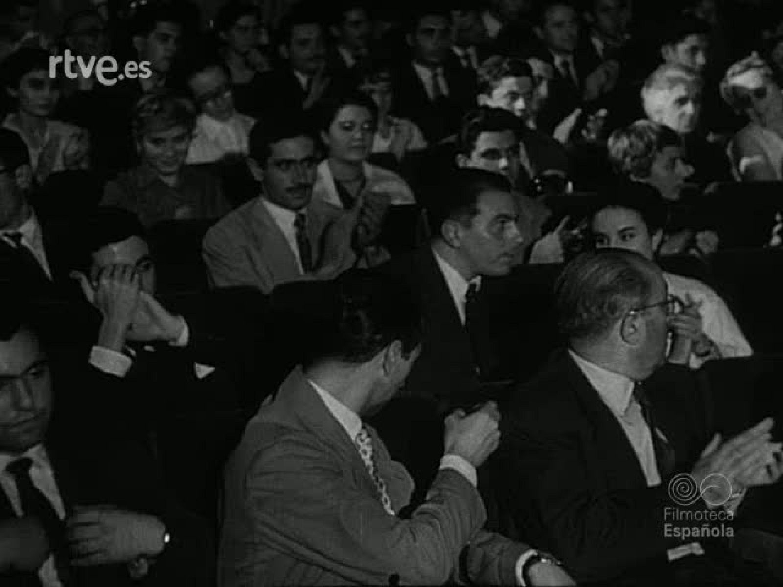 NOT N 667 A - NO-DO | Ver