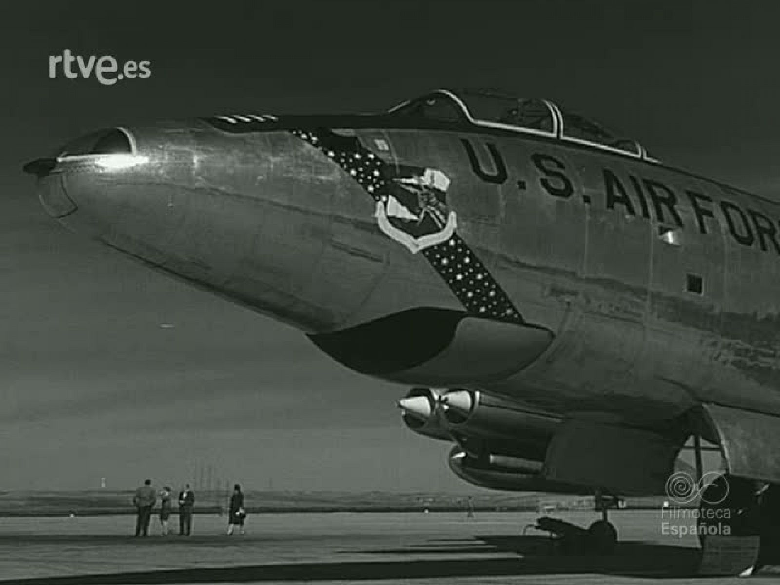 NOT N 876 B - NO-DO | Ver