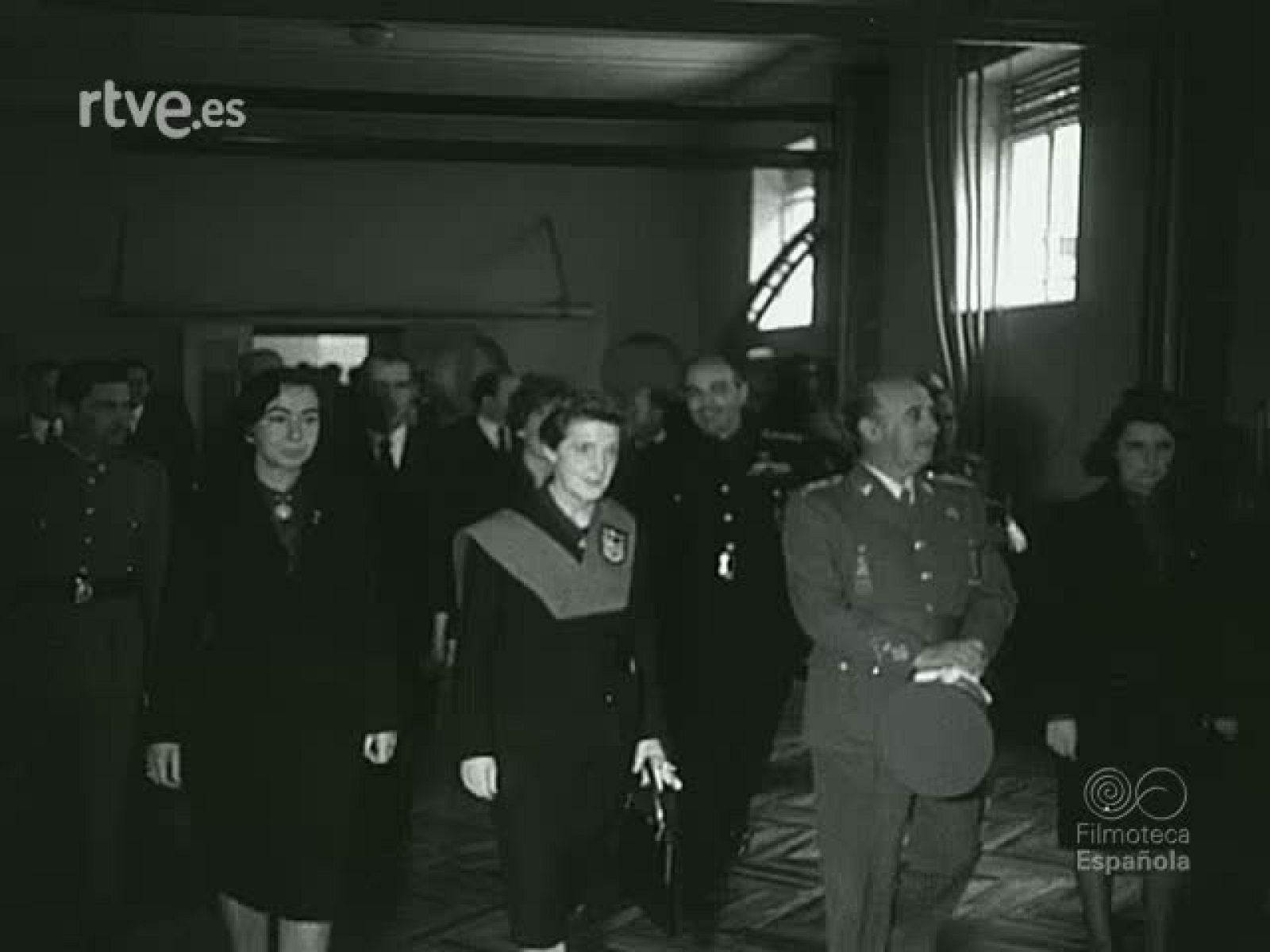 NOT N 877 B - NO-DO | Ver