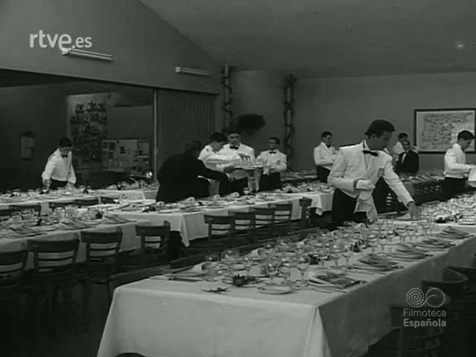 NOT N 853 B - NO-DO | Ver