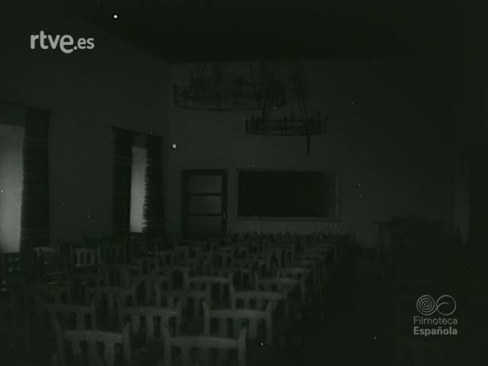 NOT N 883 A - NO-DO | Ver