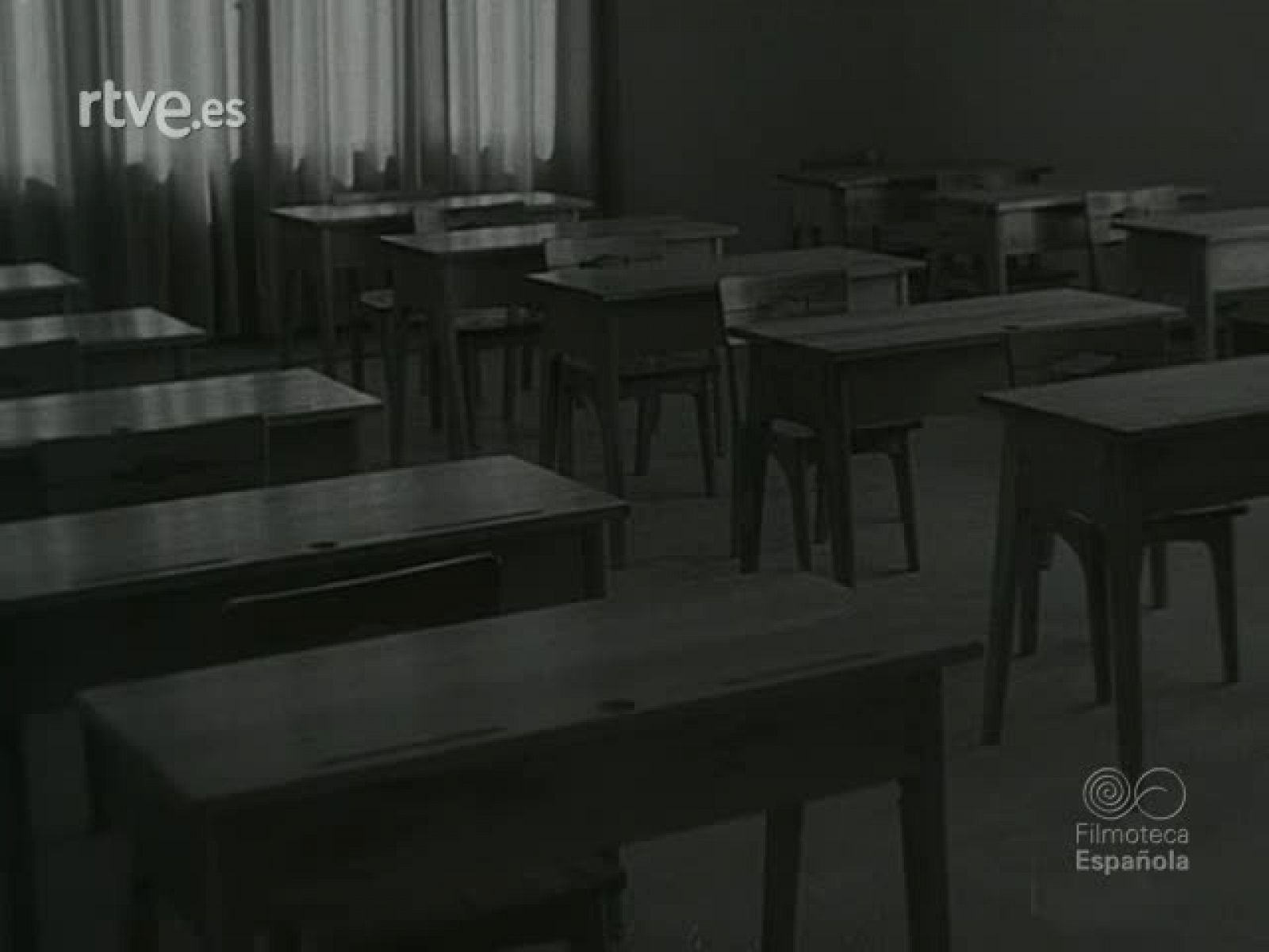 NOT N 702 B - NO-DO | Ver