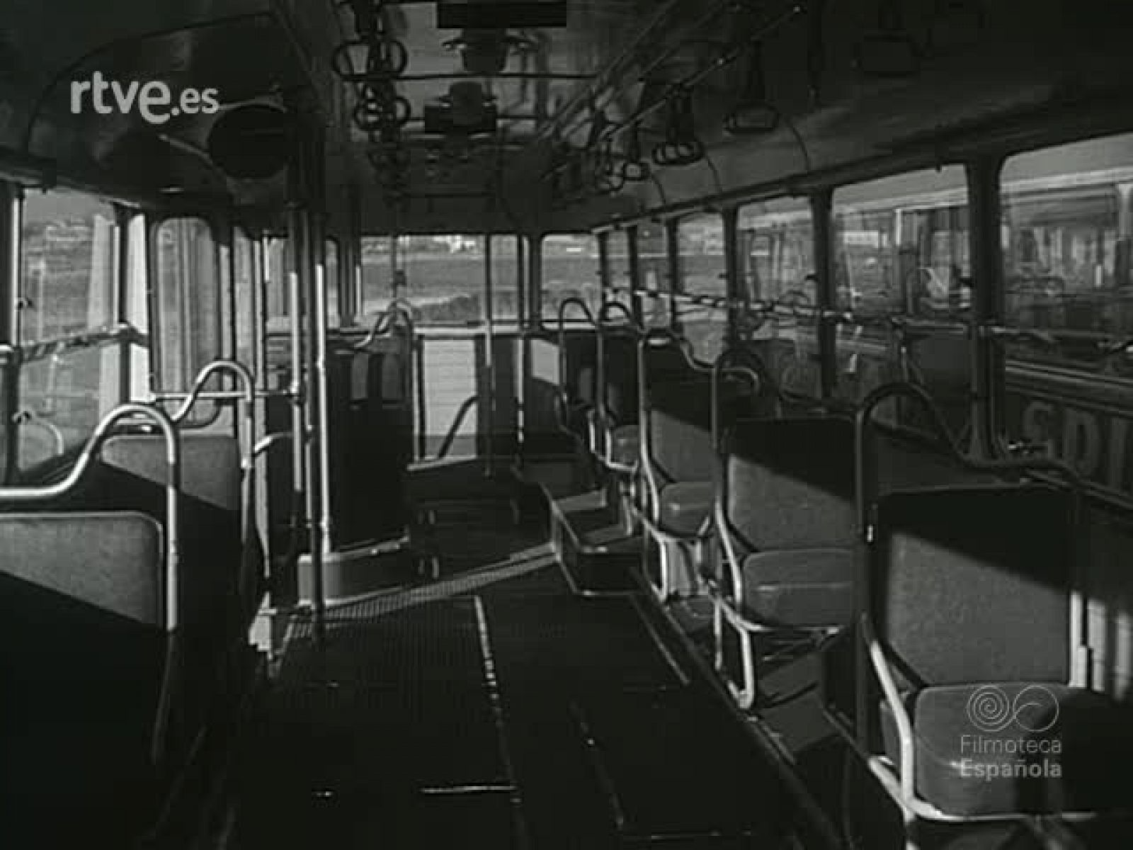 NOT N 744 A - NO-DO | Ver