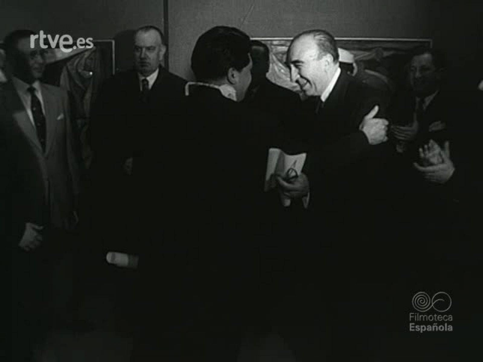 NOT N 690 B - NO-DO | Ver