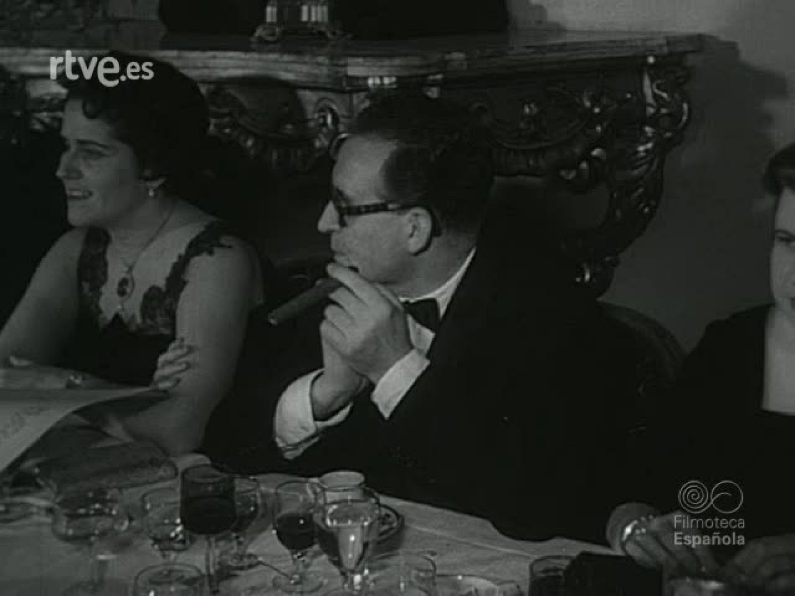 NOT N 683 A - NO-DO | Ver