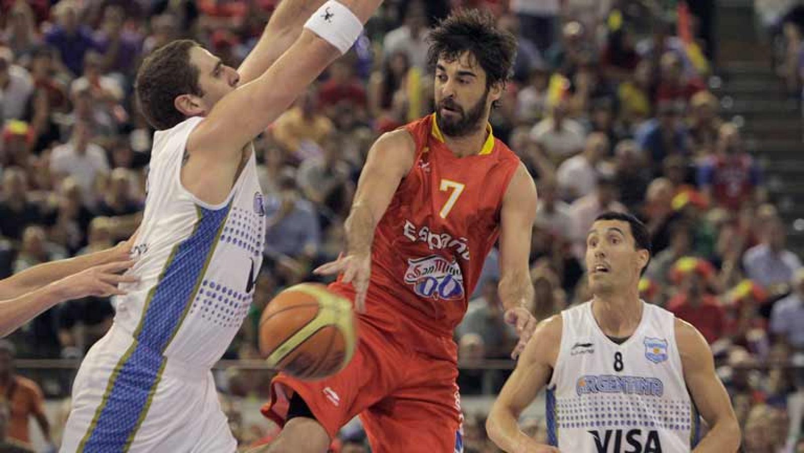 La selección española de baloncesto ha vencido por 105-85 a la de Argentina en partido amistoso de preparación para los Juegos Olímpicos de Londres, en el séptimo triunfo consecutivo de los de Scariolo.