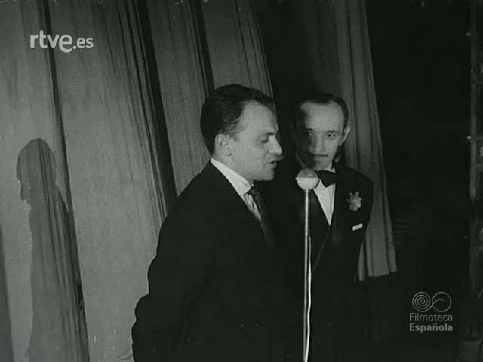 NOT N 789 B - NO-DO | Ver