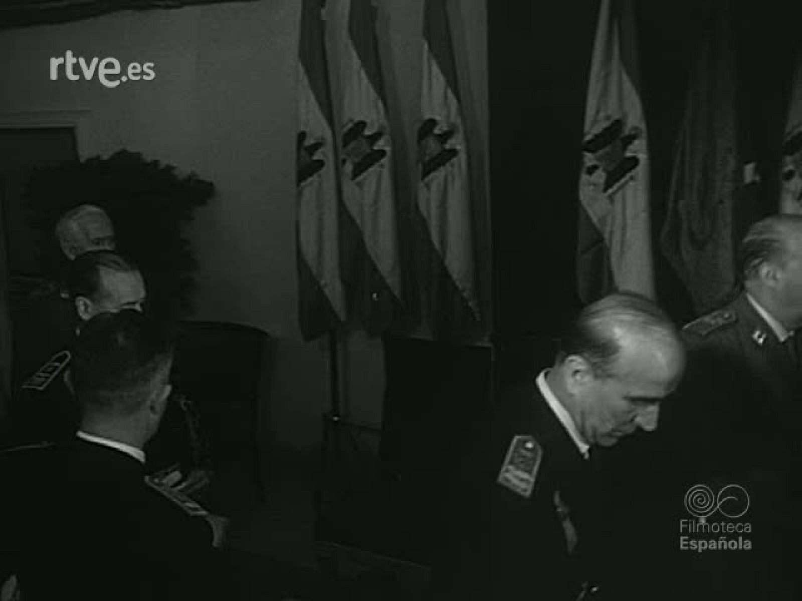 NOT N 746 B - NO-DO | Ver