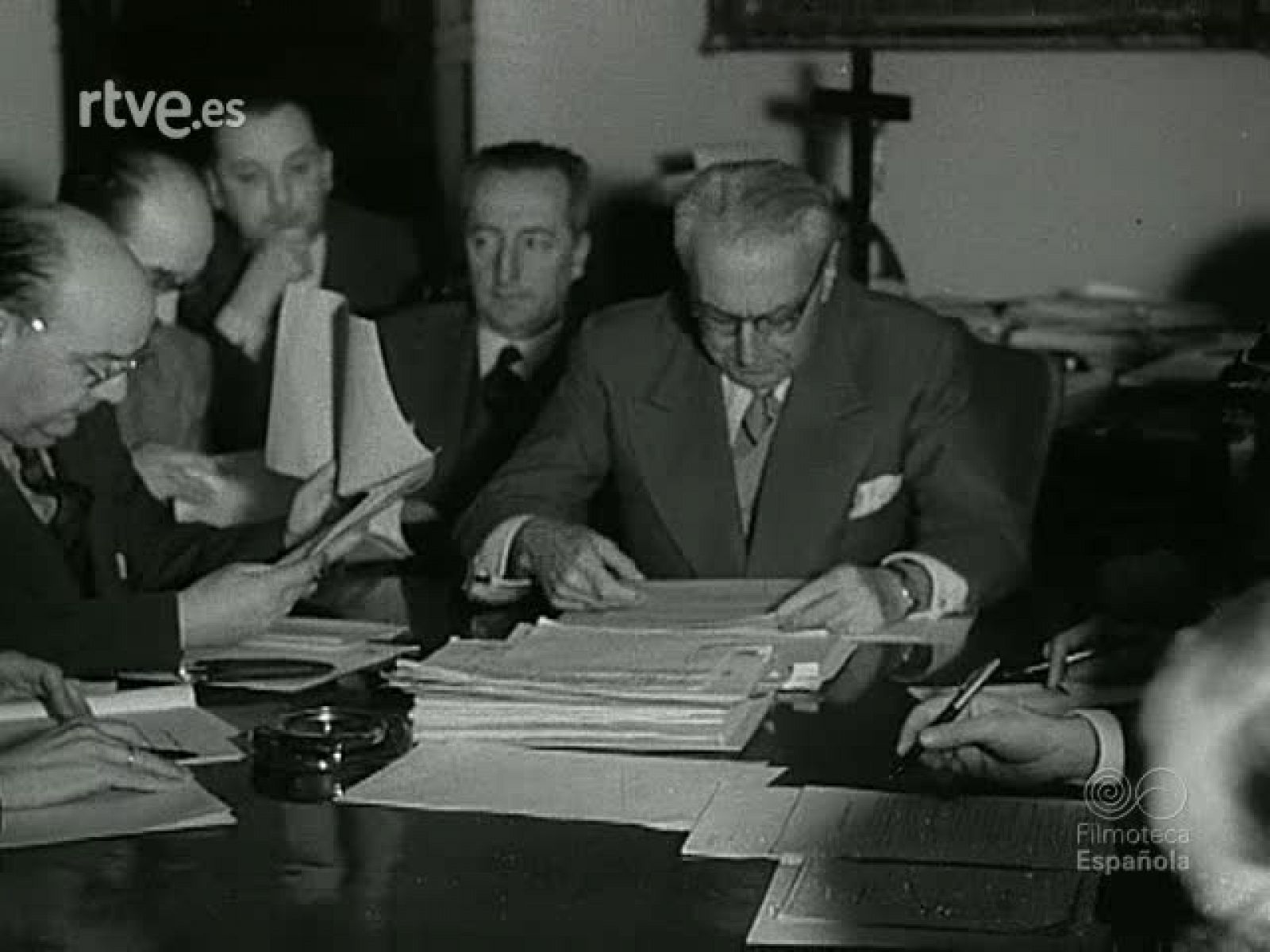 NOT N 788 B - NO-DO | Ver