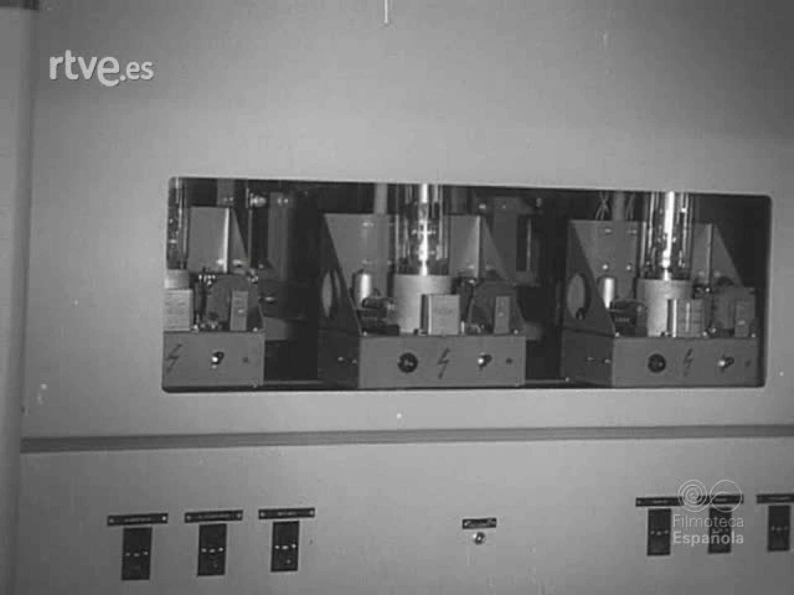 NOT N 670 B - NO-DO | Ver