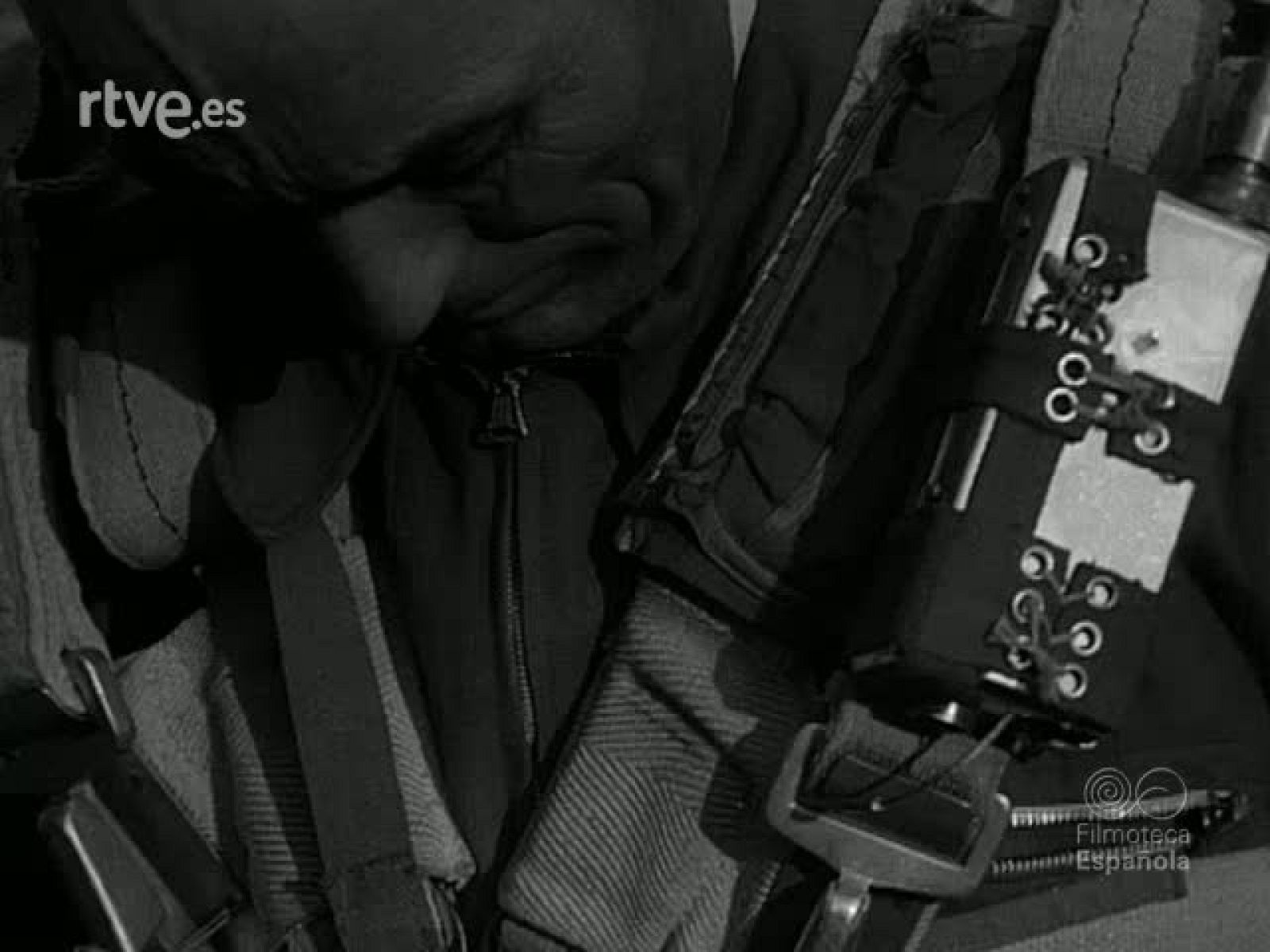 NOT N 672 A - NO-DO | Ver