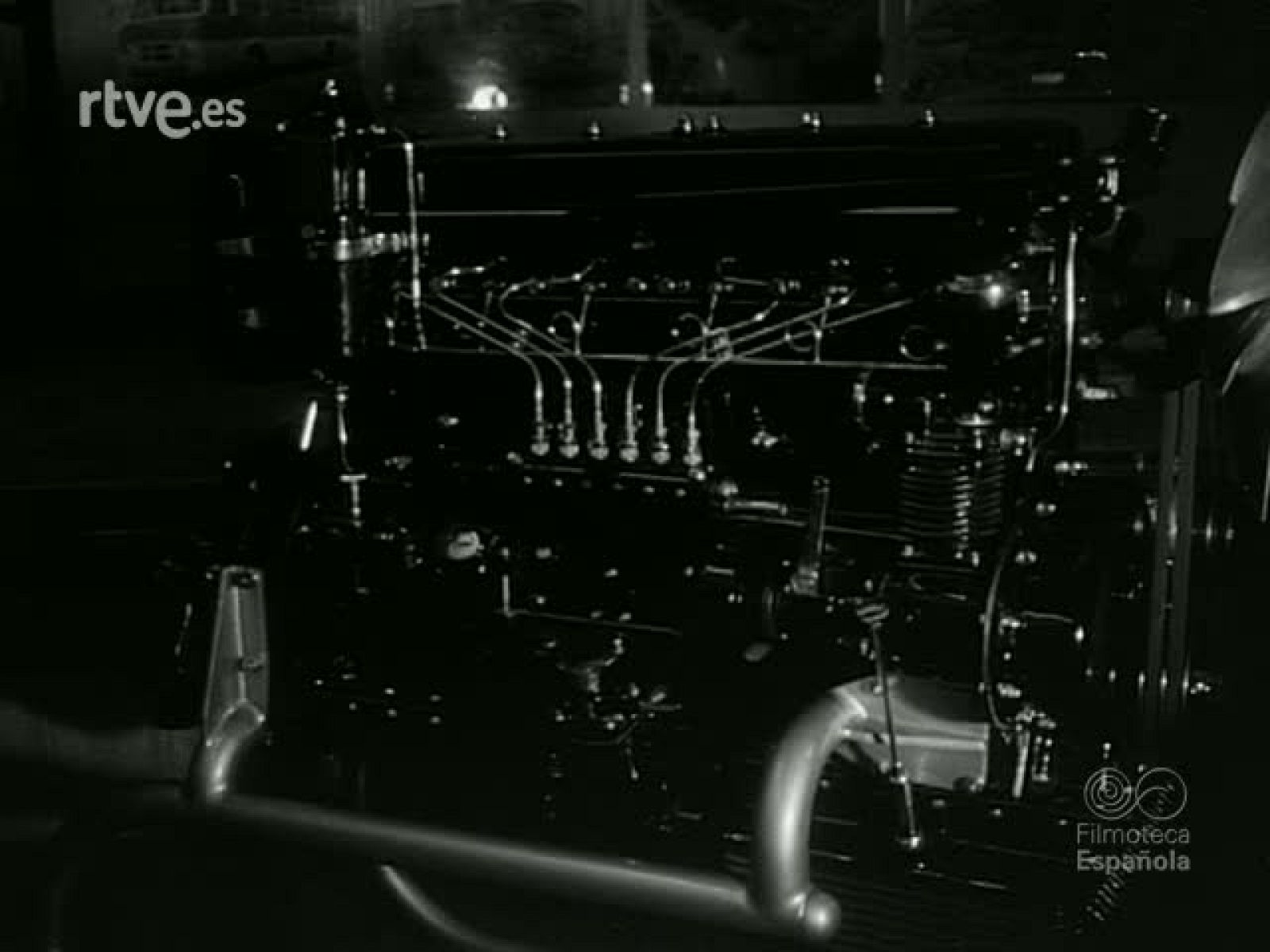 NOT N 775 A - NO-DO | Ver