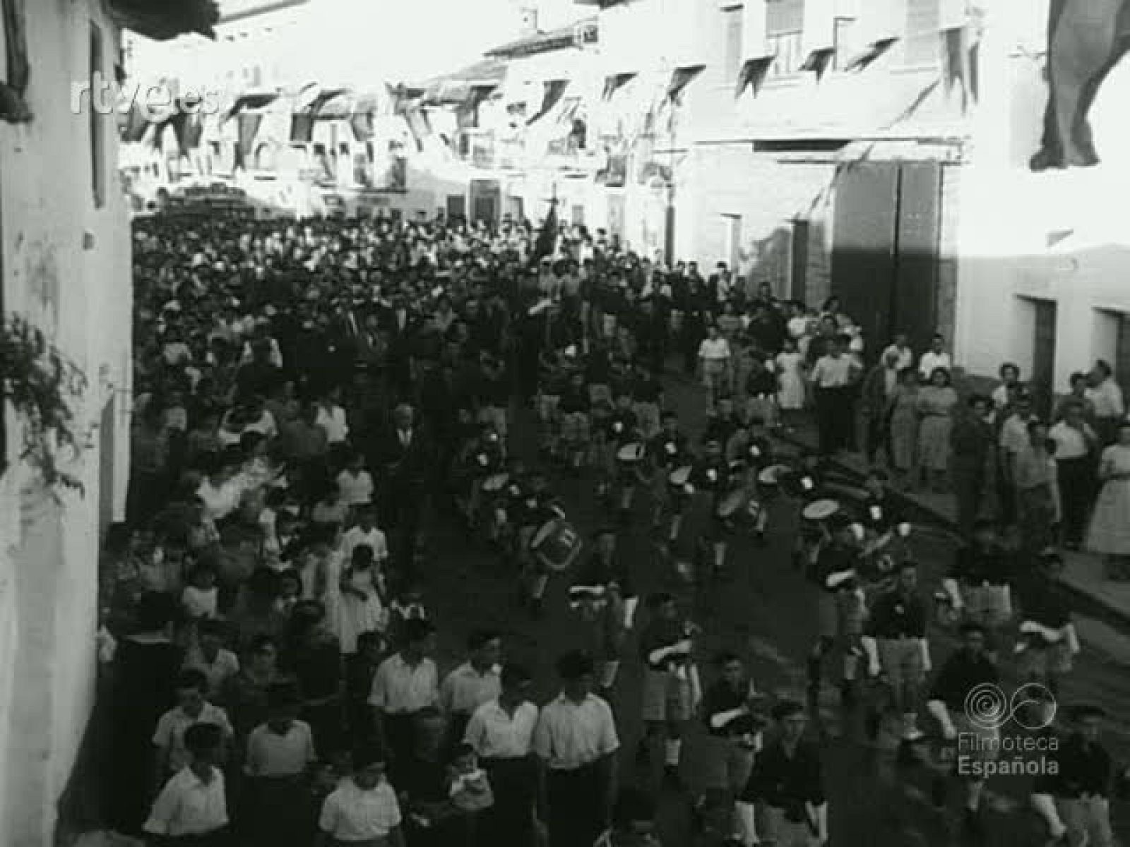 NOT N 759 B - NO-DO | Ver