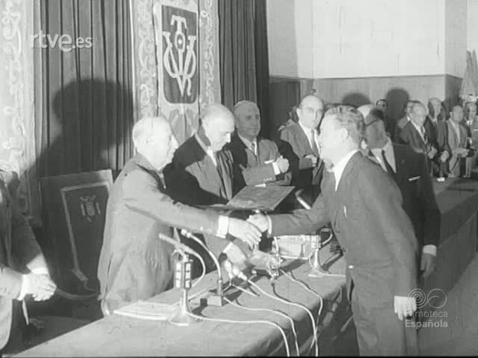 NOT N 1386 A - NO-DO | Ver