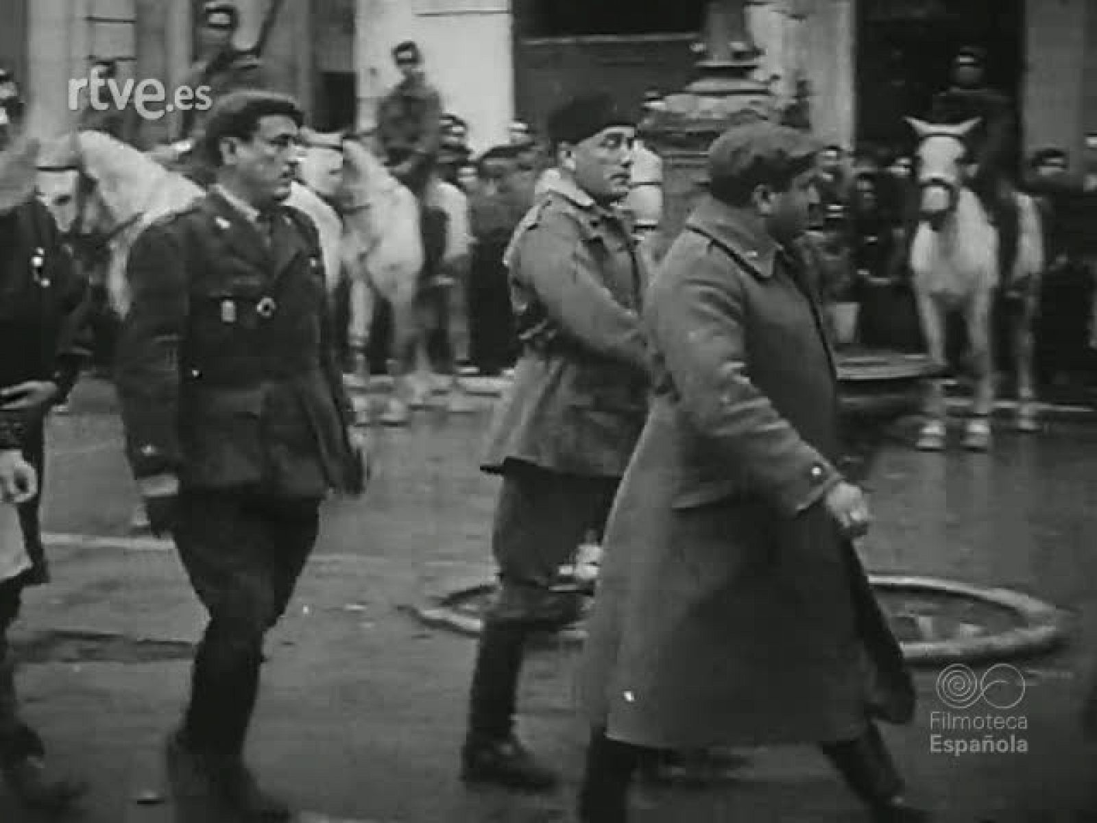 NOT N 736 A - NO-DO | Ver